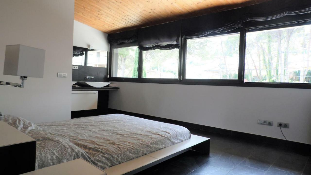 Villa Del Bosque Castelldefels Zewnętrze zdjęcie