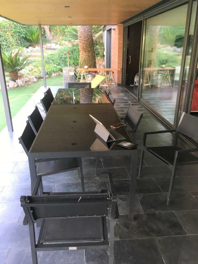 Villa Del Bosque Castelldefels Zewnętrze zdjęcie