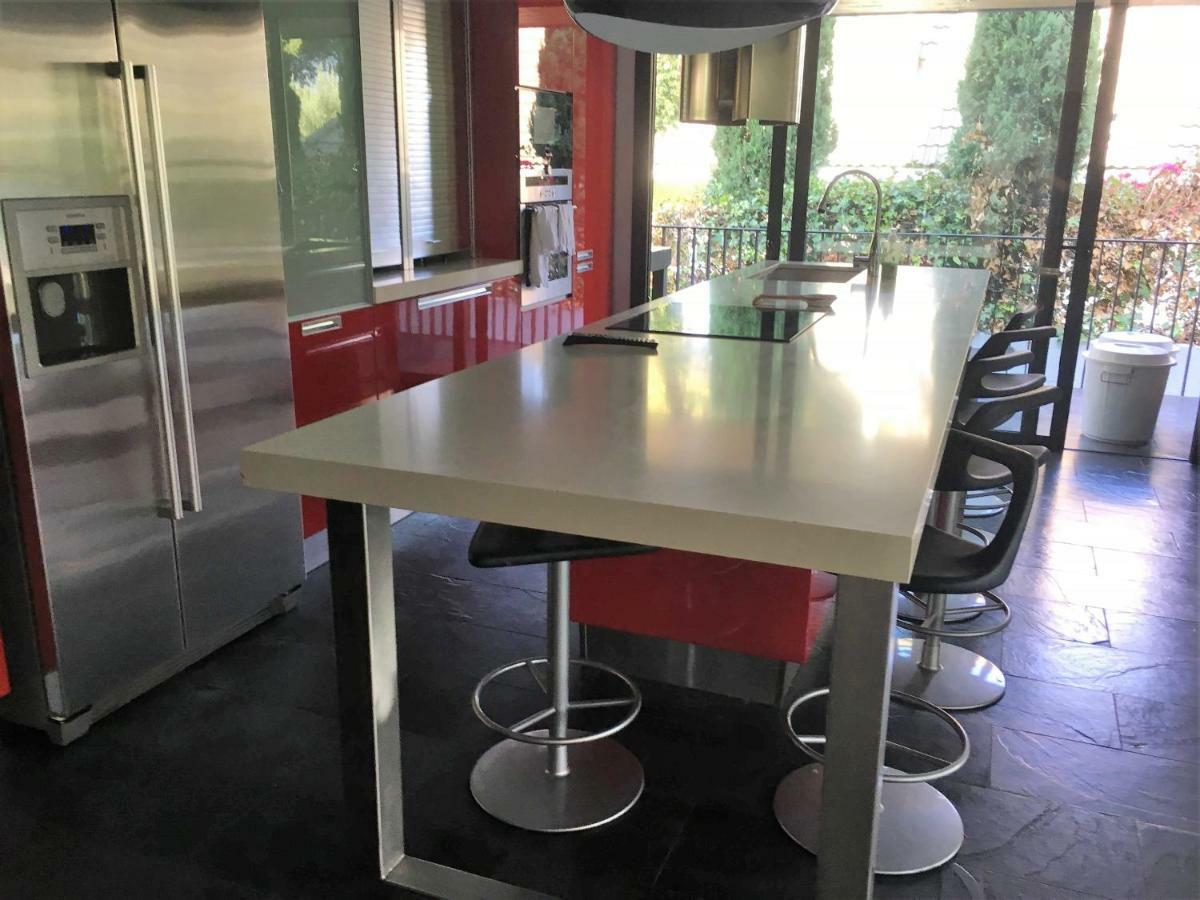 Villa Del Bosque Castelldefels Zewnętrze zdjęcie