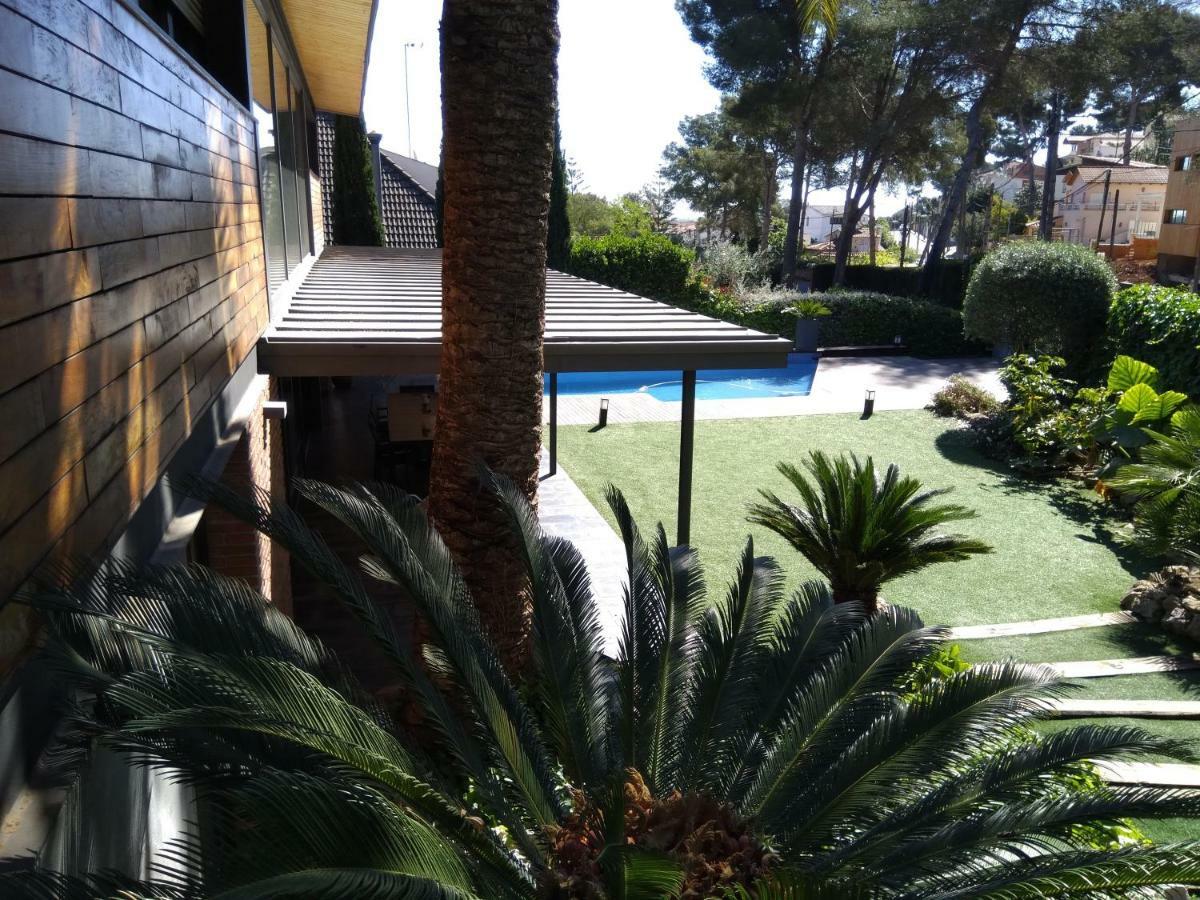 Villa Del Bosque Castelldefels Zewnętrze zdjęcie